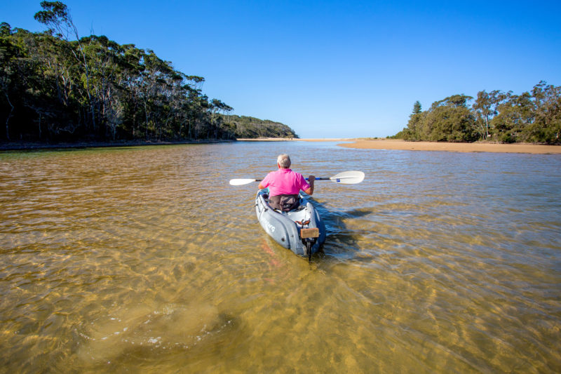 woolgoolga lakeside kayaking