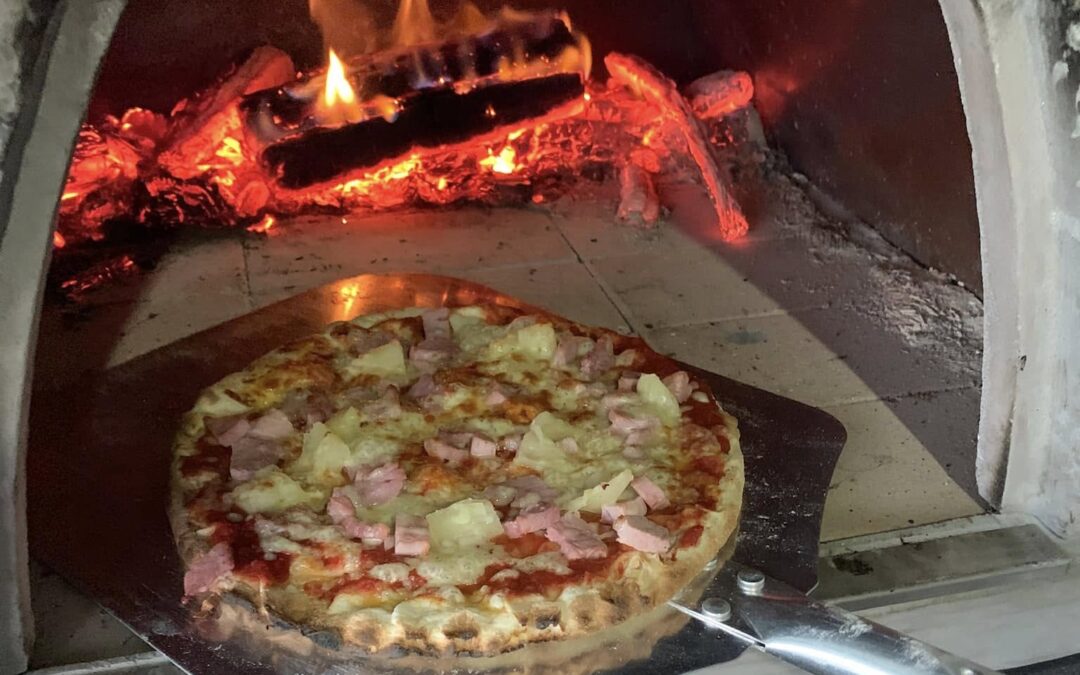Southies Woodfired Pizza Returns to BIG4 Sawtell Beach!